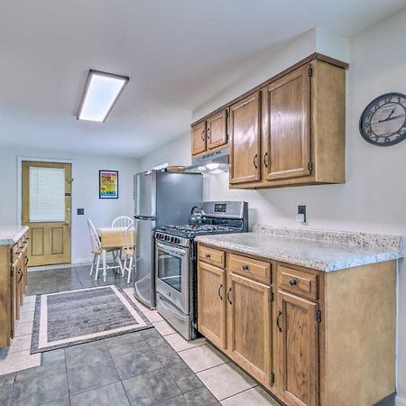 Watkins Glen Lakeview Cottage With Waterfall! 外观 照片